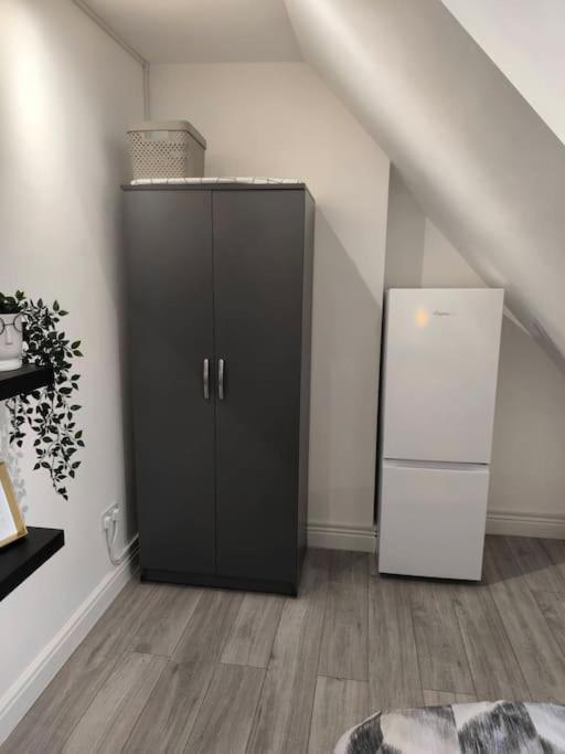 Studio Style Room, Near Tooting Broadway Station Londra Esterno foto
