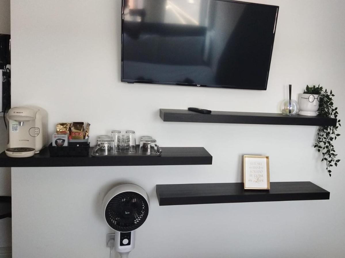 Studio Style Room, Near Tooting Broadway Station Londra Esterno foto