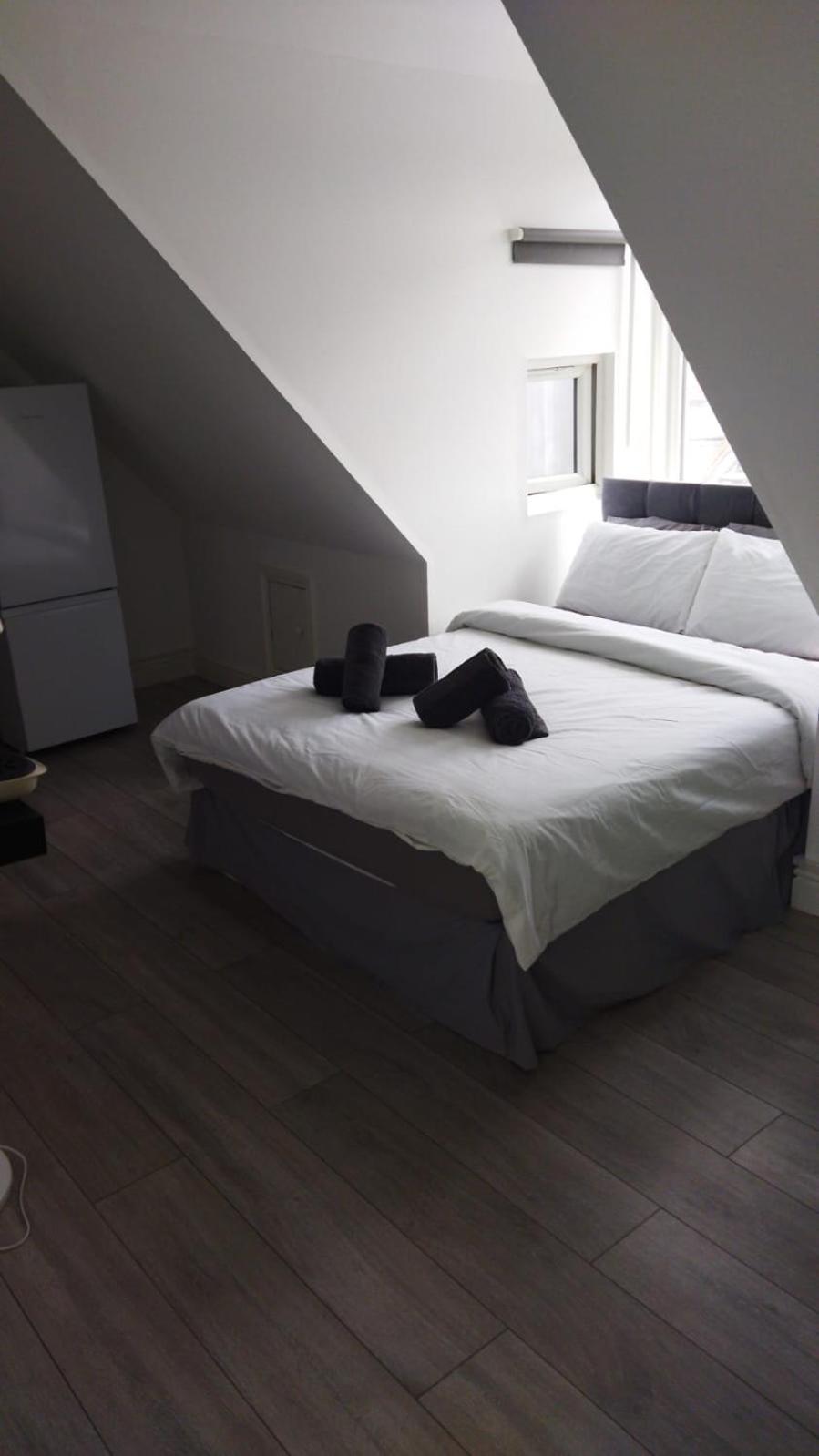 Studio Style Room, Near Tooting Broadway Station Londra Esterno foto